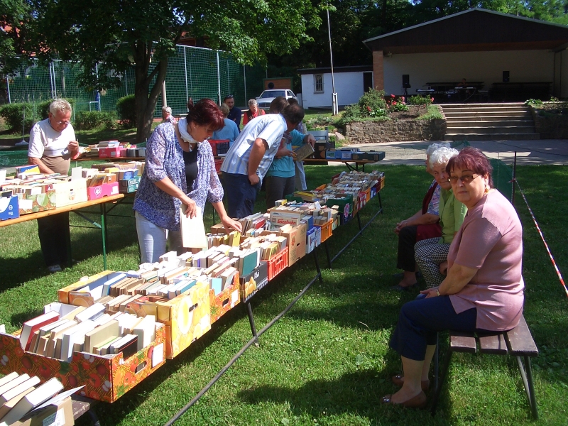 2012-06-23_buechermarkt_038.jpg